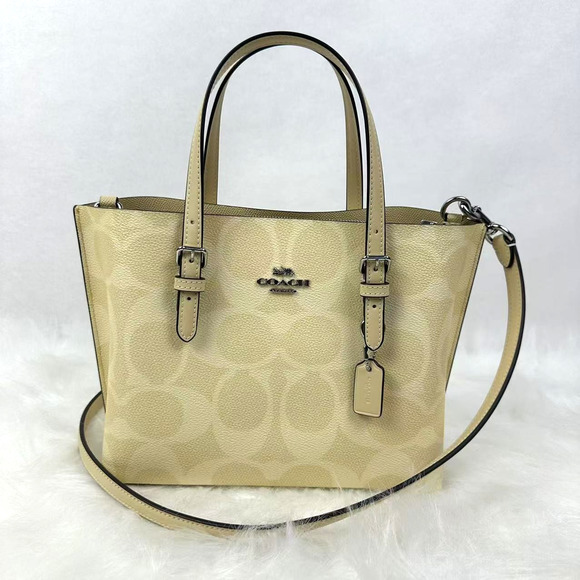 Coach Mollie Tote Bag 25 Signature Canvas CAL50 Signature Canvas/Silver/Hay NWT - Picture 1 of 12